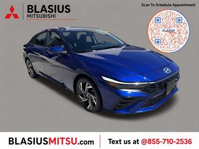 Used 2024 Hyundai Elantra SEL w/ Convenience Package