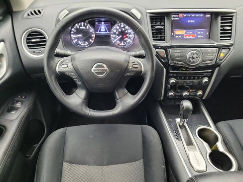 Used 2019 Nissan Pathfinder SV FWD image 22