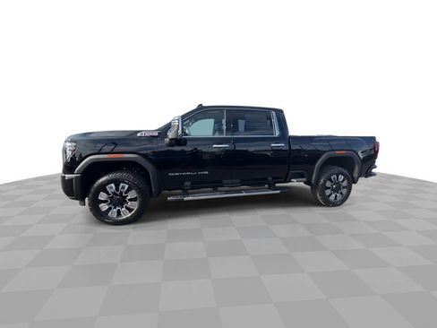 New 2026 GMC Sierra 3500 Denali AWD/4WD image 4