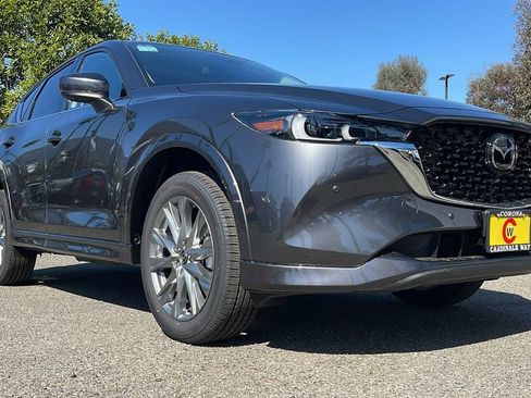 New 2025 MAZDA CX-5 AWD 2.5 S w/ Premium Plus Pkg image 5
