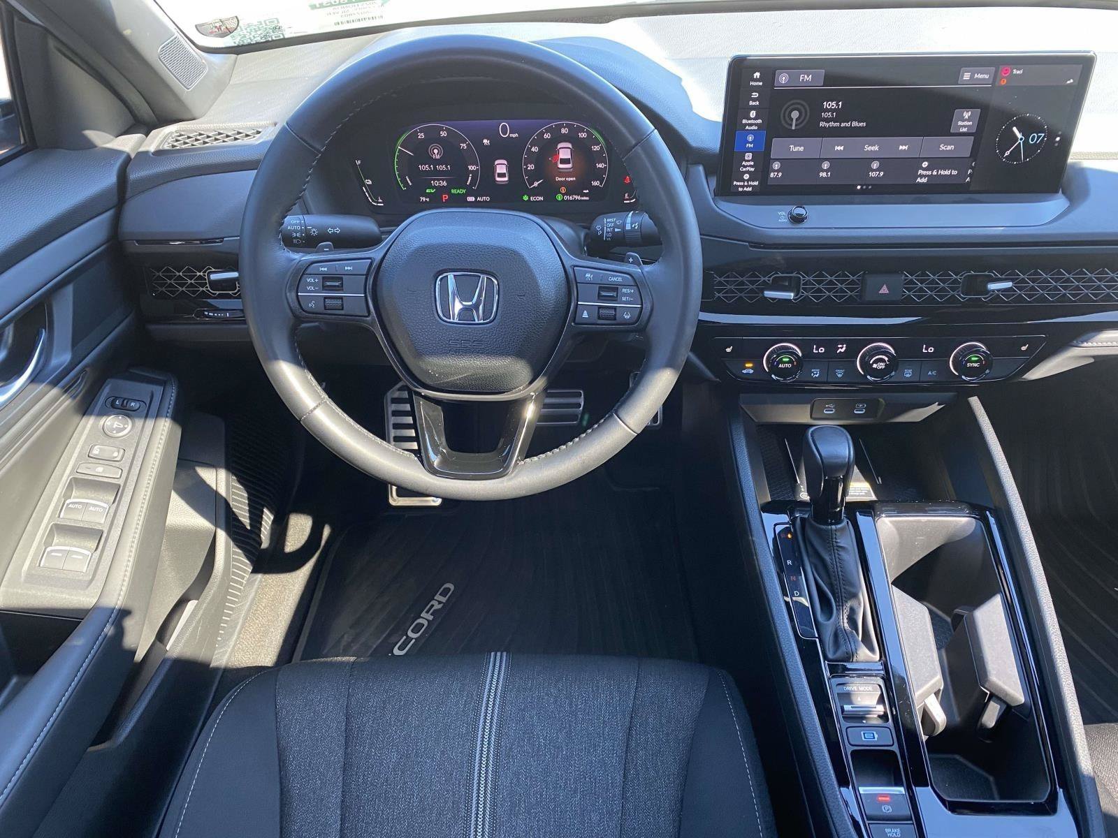 Used 2025 Honda Accord Sport image 9
