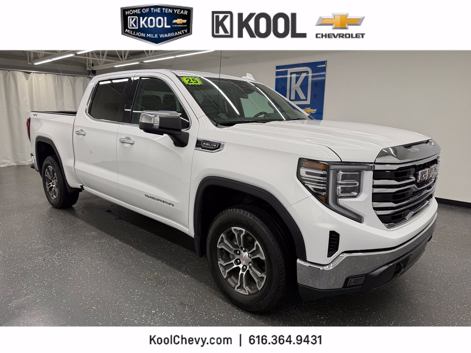 Used 2025 GMC Sierra 1500 SLT AWD/4WD image 1
