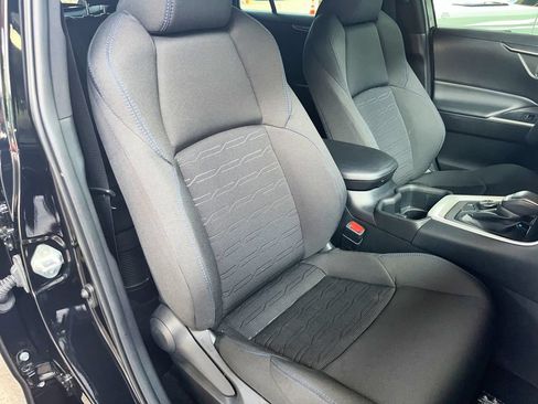 Used 2022 Toyota RAV4 SE w/ Convenience Package AWD/4WD image 96
