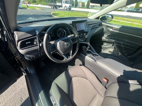 Used 2024 Toyota Camry LE image 16
