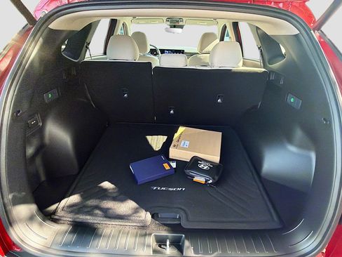 New 2026 Hyundai Tucson SEL image 12