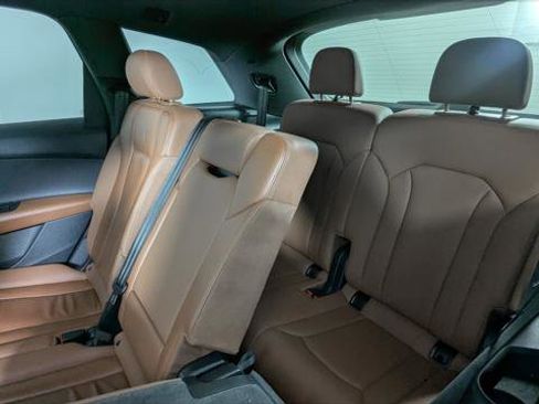 Used 2021 Audi Q7 2.0T Premium w/ Convenience Package image 19