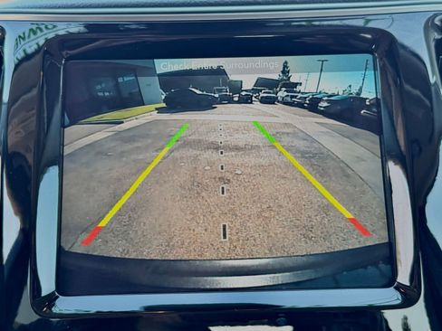 Used 2019 Jeep Cherokee Limited w/ Technology Group FWD image 39