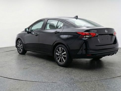 Used 2025 Nissan Versa SV image 6