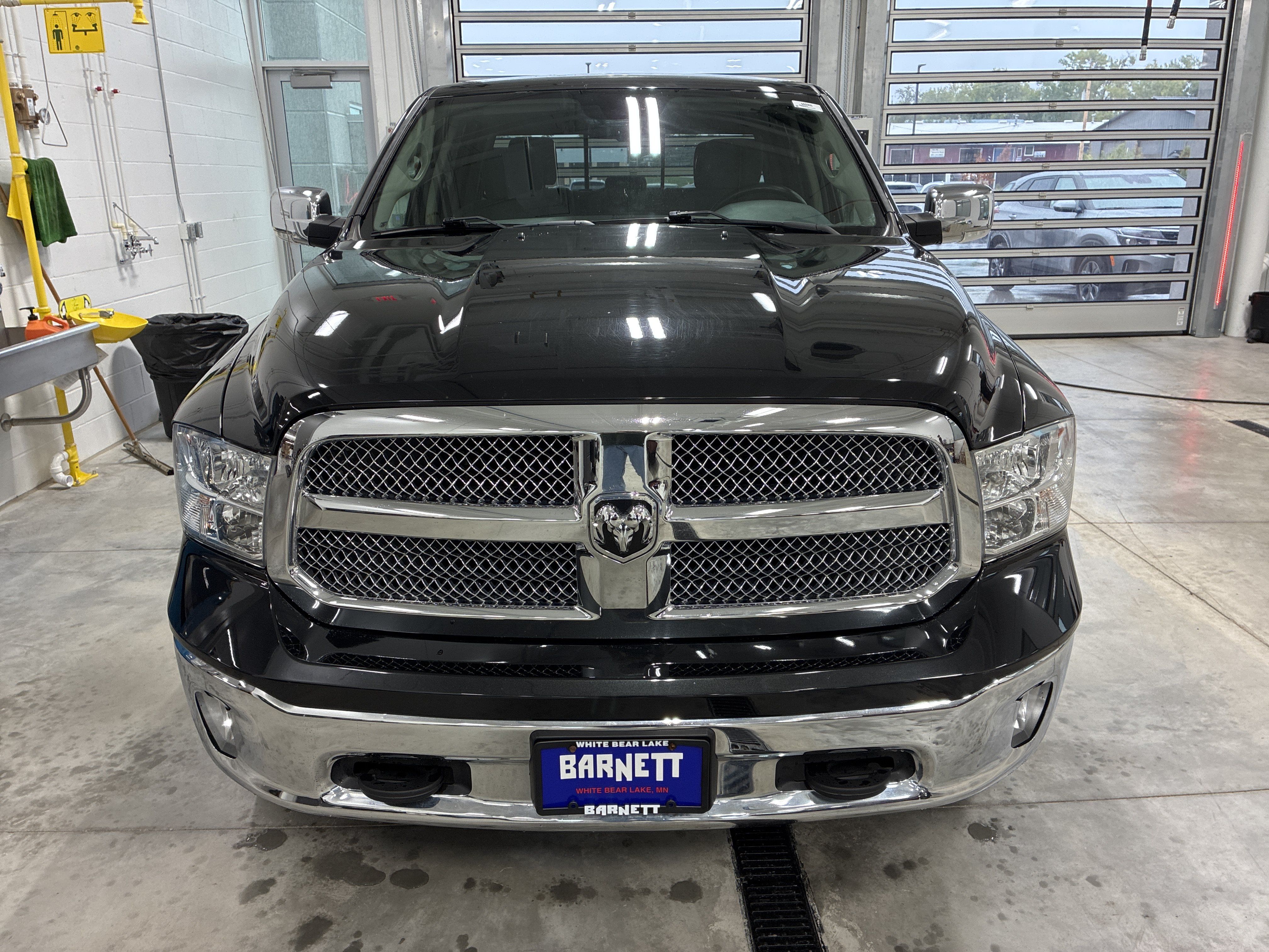 Used 2018 RAM 1500 SLT AWD/4WD image 7
