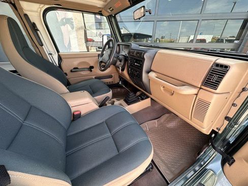 Used 1999 Jeep Wrangler Sahara AWD/4WD image 11