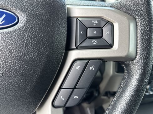 Used 2015 Ford F150 Lariat AWD/4WD image 20
