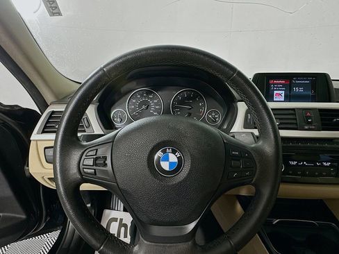 Used 2018 BMW 320i Sedan w/ Convenience Package RWD image 11