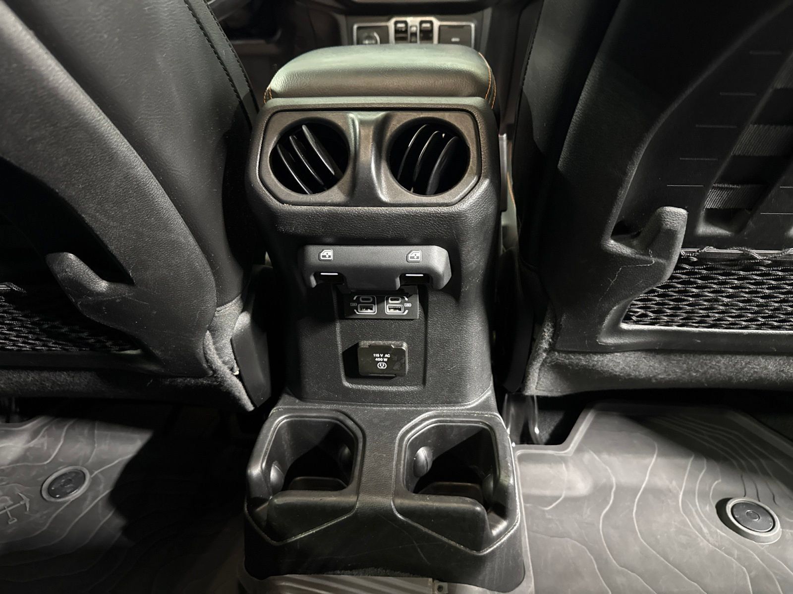 Used 2022 Jeep Gladiator Mojave w/ LED Lighting Group AWD/4WD image 16
