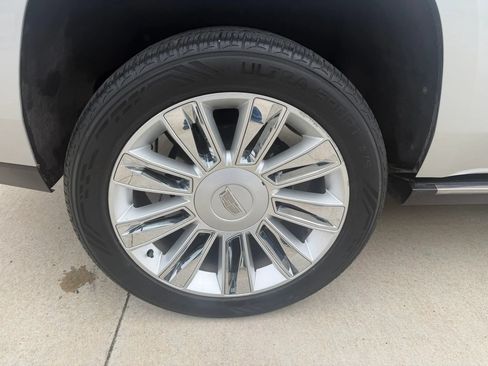 Used 2016 Cadillac Escalade Platinum AWD/4WD image 77