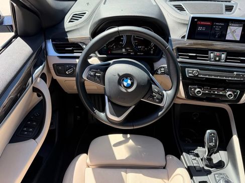 Used 2023 BMW X2 sDrive28i w/ Convenience Package FWD image 9