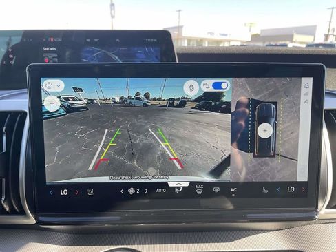 New 2025 Ford Expedition Max Active image 17