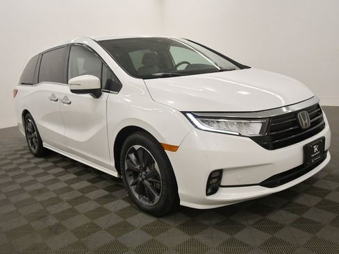 Used 2023 Honda Odyssey Elite image 10
