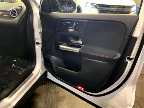 Used 2024 Mercedes-Benz GLA 250 GLA 250 image 23