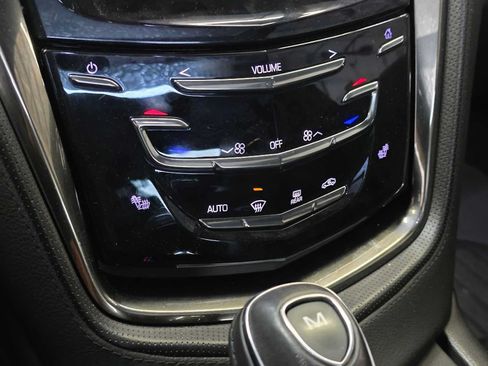 Used 2019 Cadillac CTS V w/ Carbon Fiber Package RWD image 27
