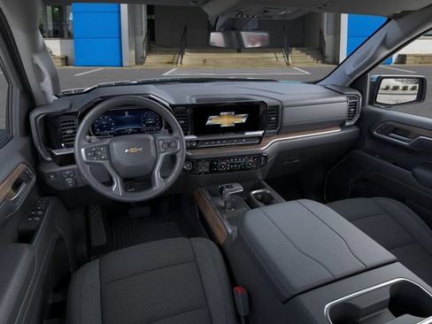 New 2026 Chevrolet Silverado 1500 LT w/ Safety Package AWD/4WD image 15