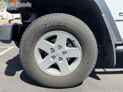 Used 2016 Jeep Wrangler Sport w/ Quick Order Package 24S AWD/4WD image 7