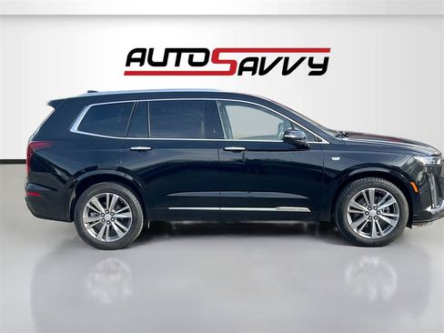 Used 2024 Cadillac XT6 Premium Luxury w/ Platinum Package image 8