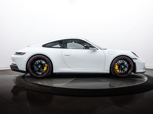 Certified 2024 Porsche 911 GT3 RWD image 8