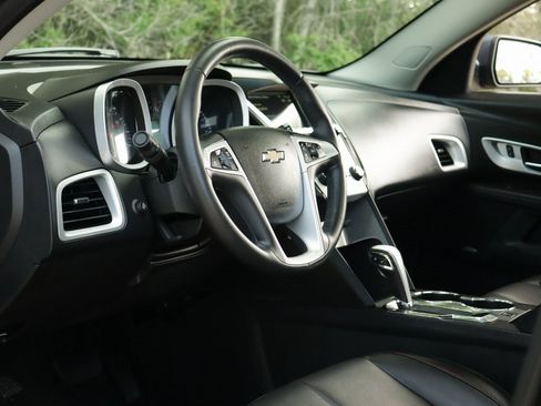 Used 2014 Chevrolet Equinox LT image 9