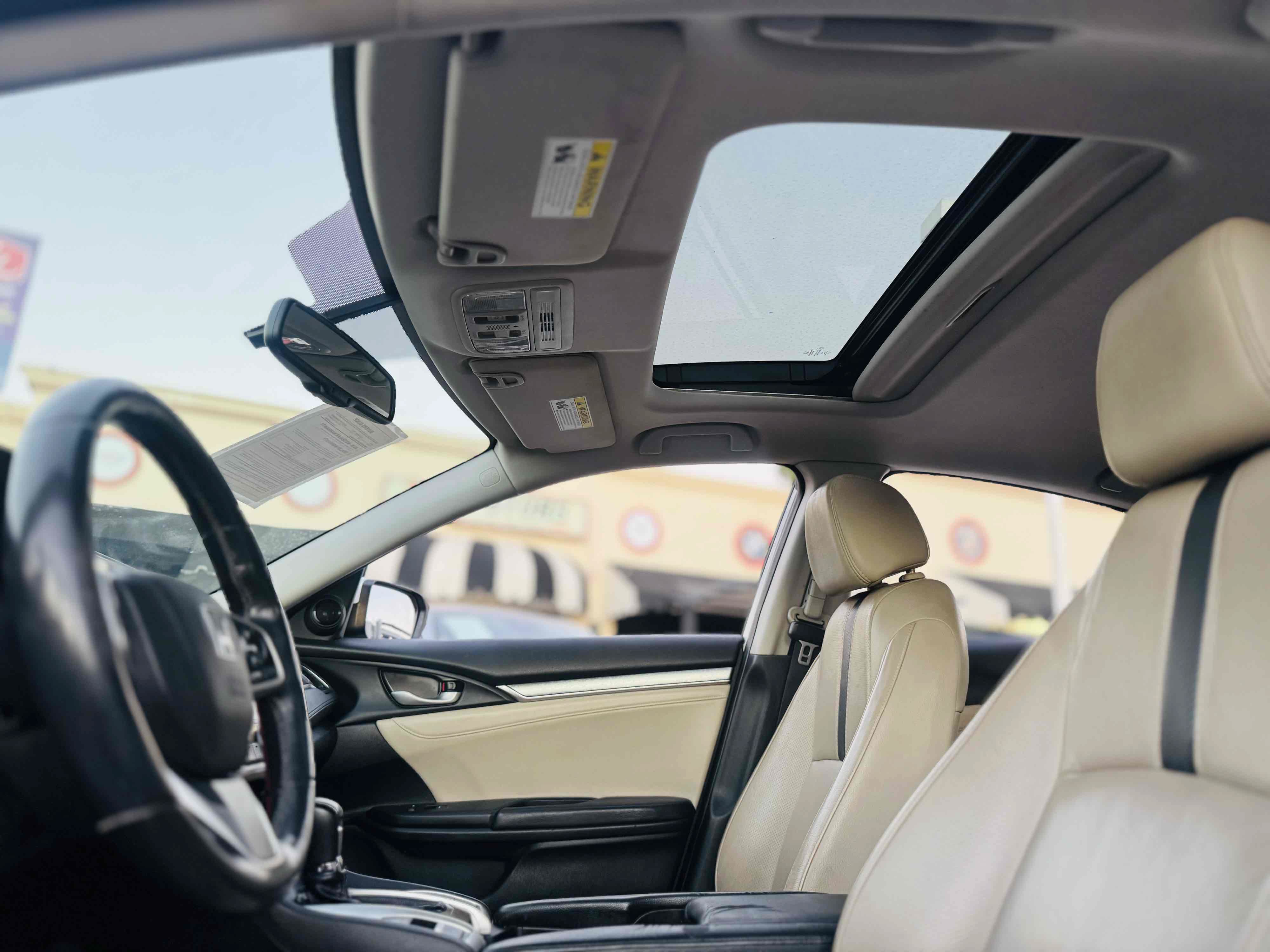 Used 2017 Honda Civic EX-L image 18