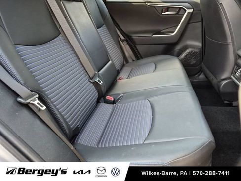 Used 2022 Toyota RAV4 XSE AWD/4WD image 26