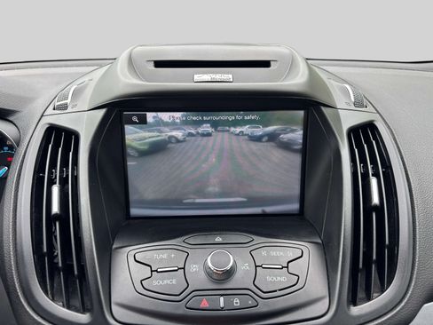 Used 2014 Ford Escape SE w/ Equipment Group 201A FWD image 20