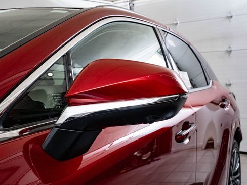 New 2026 Lexus RX 450h AWD image 17