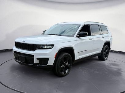 Used 2022 Jeep Grand Cherokee L Laredo