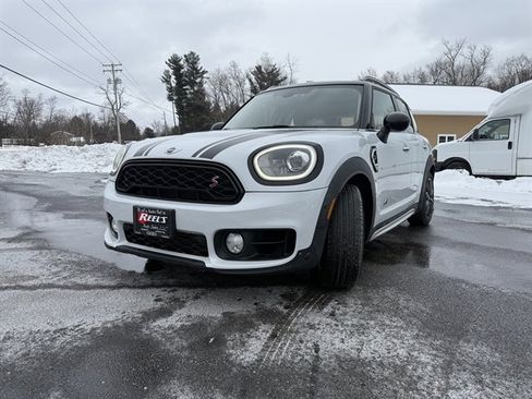 Used 2018 MINI Cooper Countryman S image 1