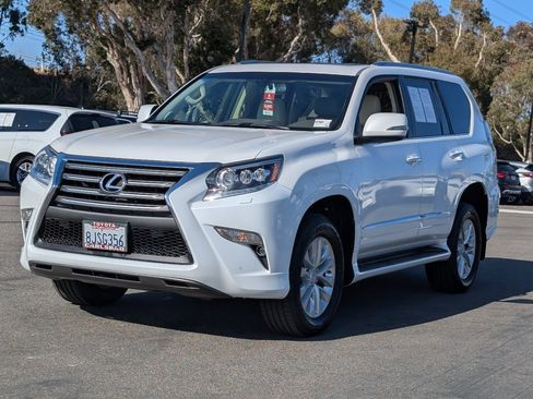 Used 2019 Lexus GX 460 Premium w/ Premium Package AWD/4WD image 12
