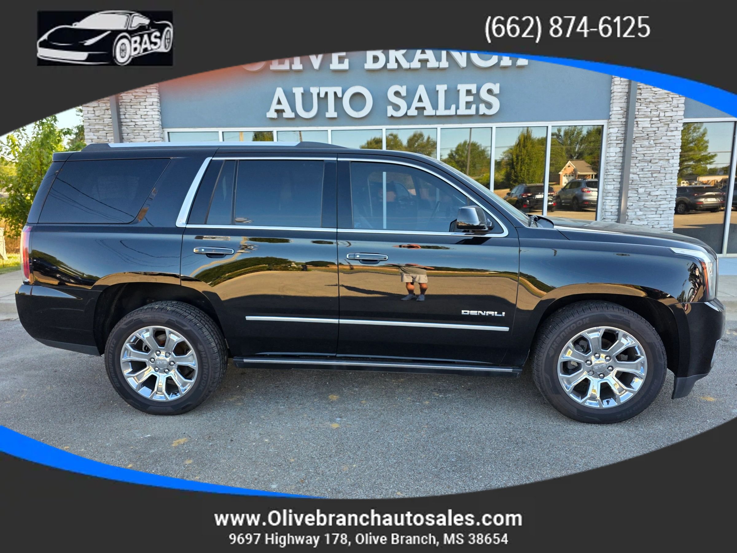 Used 2018 GMC Yukon Denali w/ Open Road Package AWD/4WD image 1