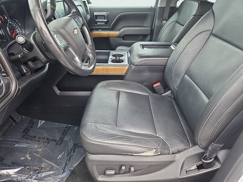 Used 2018 Chevrolet Silverado 1500 LTZ w/ Sport Package AWD/4WD image 31
