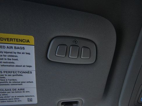 Used 2022 Ford Explorer Limited w/ Equipment Group 301A image 21