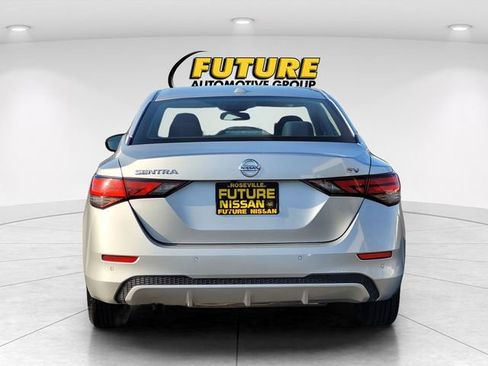 Used 2023 Nissan Sentra SV image 8