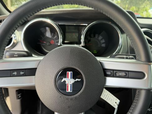Used 2007 Ford Mustang GT Premium RWD image 24