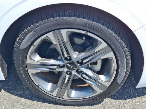 Used 2022 Kia K5 LXS AWD/4WD image 9