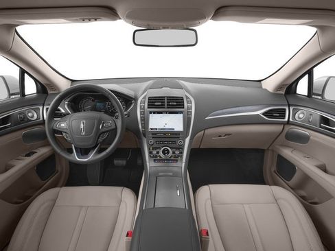Used 2017 Lincoln MKZ Premiere FWD image 8