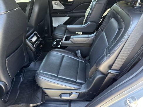 Used 2022 Lincoln Aviator Reserve w/ Equipment Group 201A AWD/4WD image 20