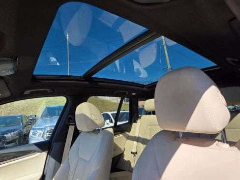 Used 2020 BMW X3 xDrive30i w/ Premium Package AWD/4WD image 10