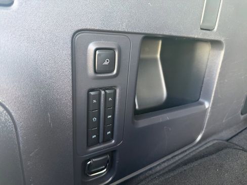 Used 2025 Ford Expedition Max Active image 25