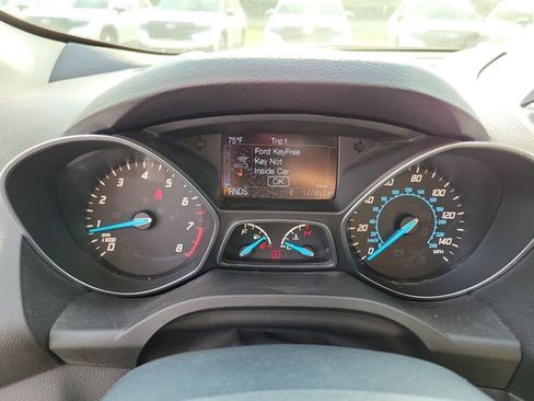 Used 2016 Ford Escape Titanium w/ Canadian Touring Package AWD/4WD image 9