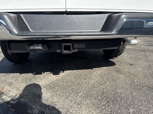 New 2025 Chevrolet Express 2500 w/ Driver Convenience Package image 7