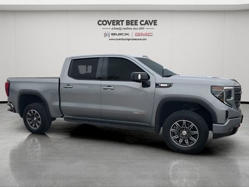 Used 2024 GMC Sierra 1500 AT4 w/ AT4 Premium Package image 11
