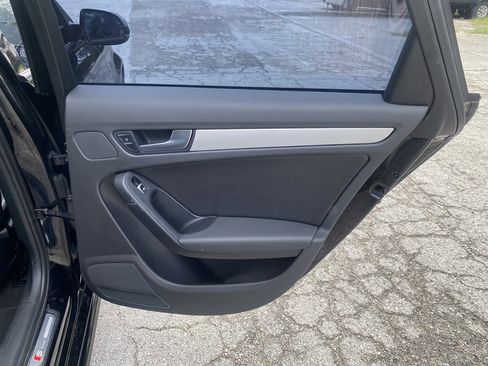 Used 2016 Audi A4 2.0T Premium image 11