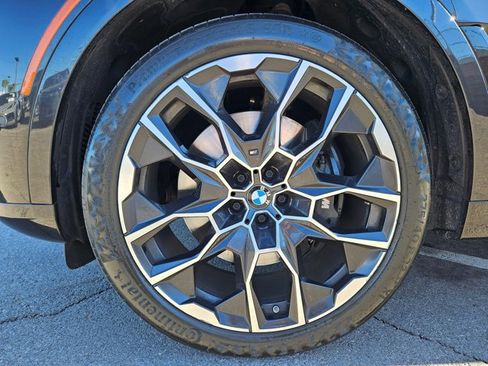 Used 2024 BMW X7 M60i w/ Executive Package image 24